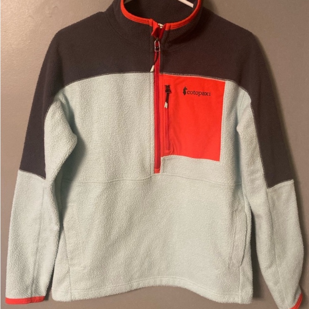 Cotopaxi fleece in great condition